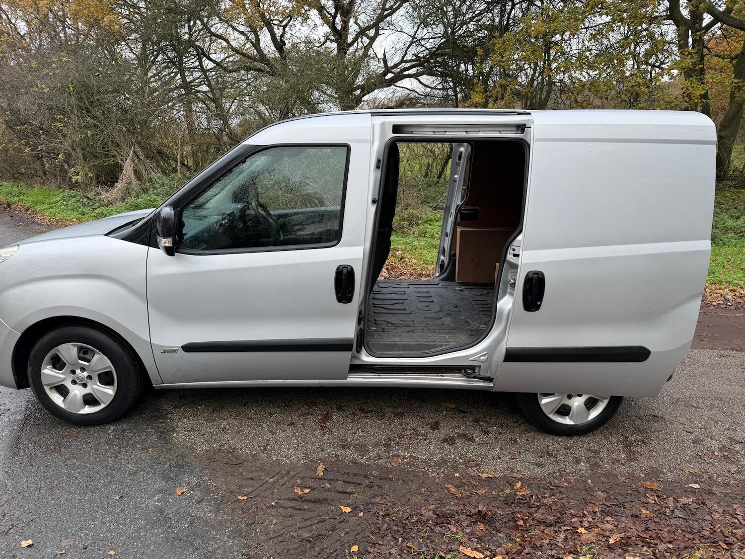 Used Vauxhall Combo 2016 for sale - 76807048: Photo 10