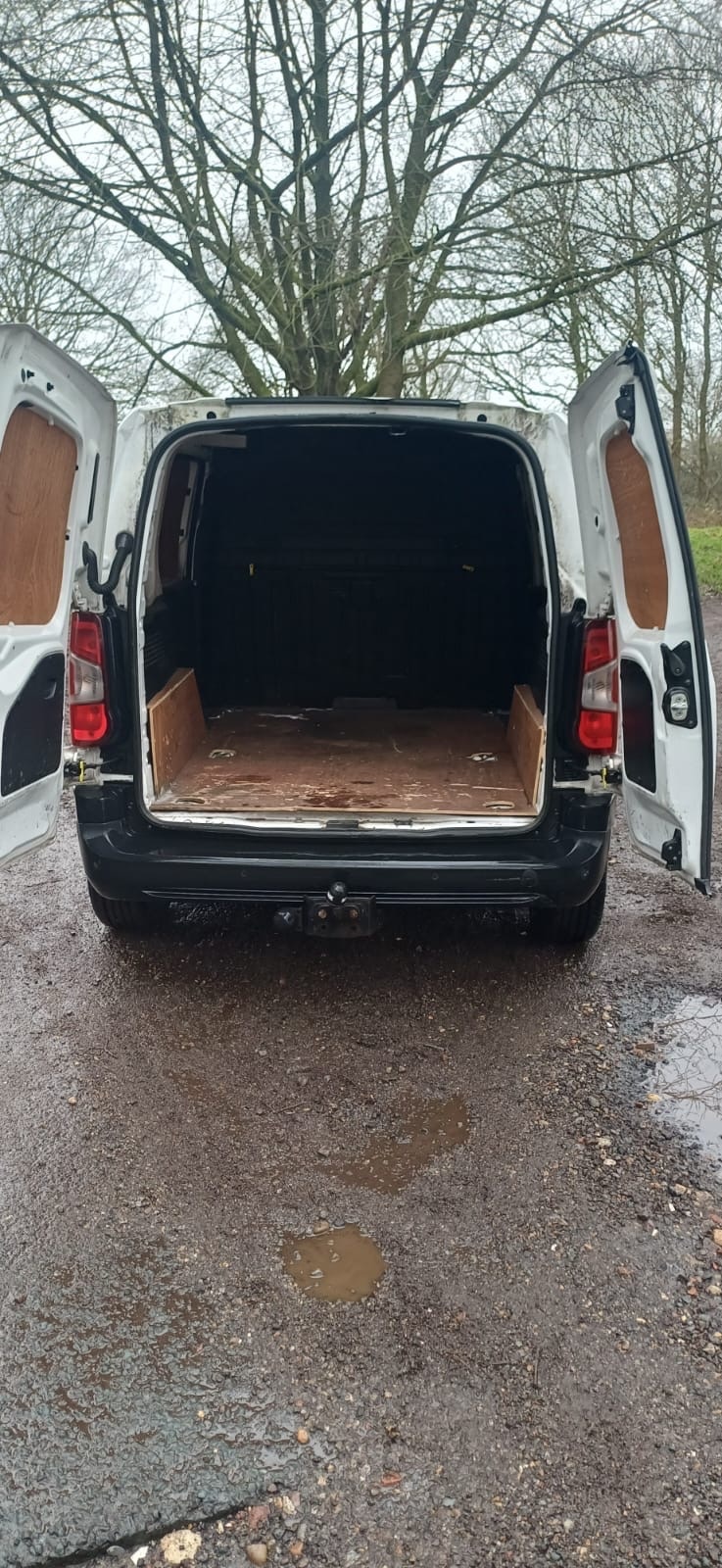 Used Peugeot Partner 2020 for sale - 77364835: Photo 5