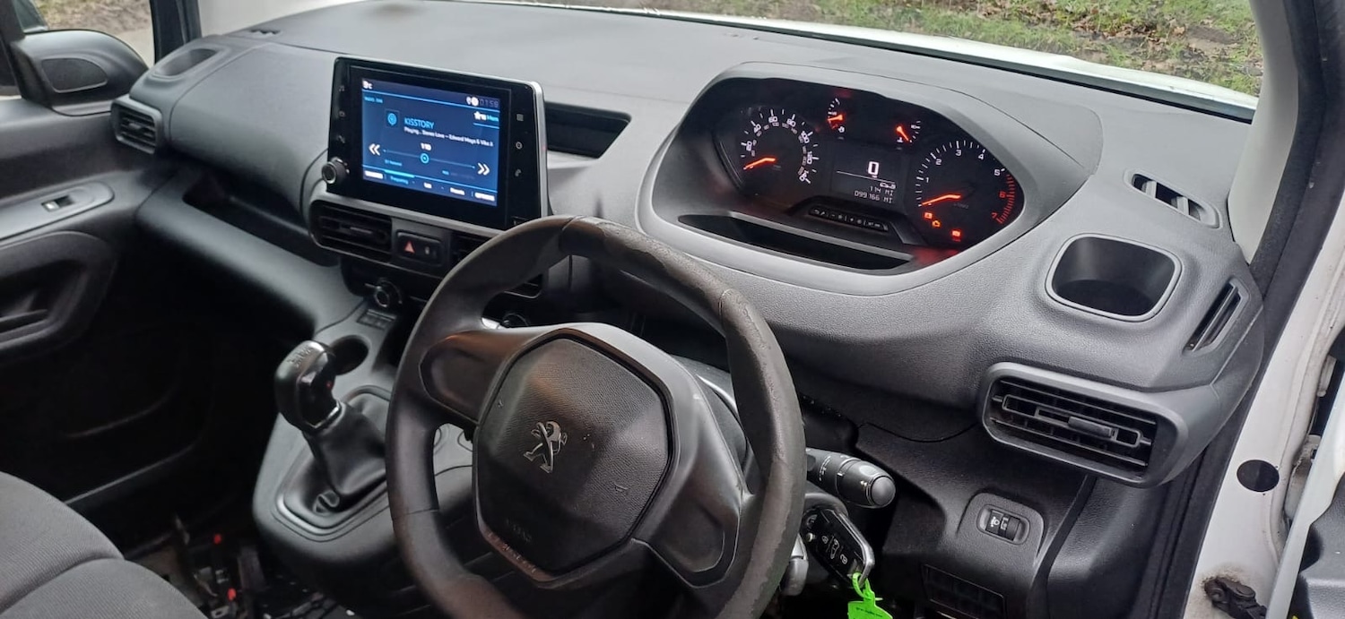 Used Peugeot Partner 2020 for sale - 77364835: Photo 9