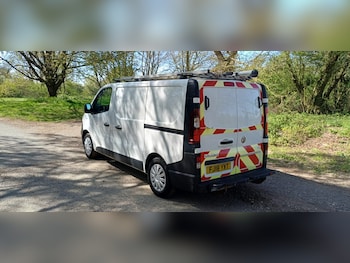 Used Vauxhall Vivaro 2018 for sale - 78366947: Photo