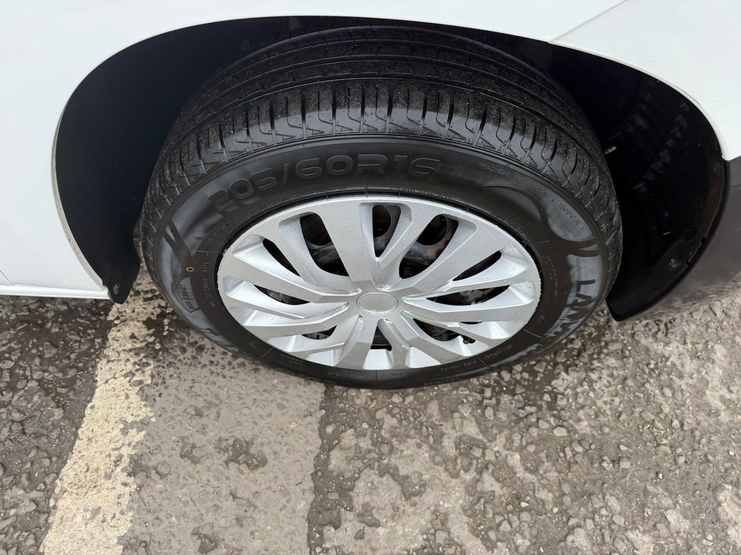 Used Peugeot Partner 2022 for sale - 77124110: Photo 24