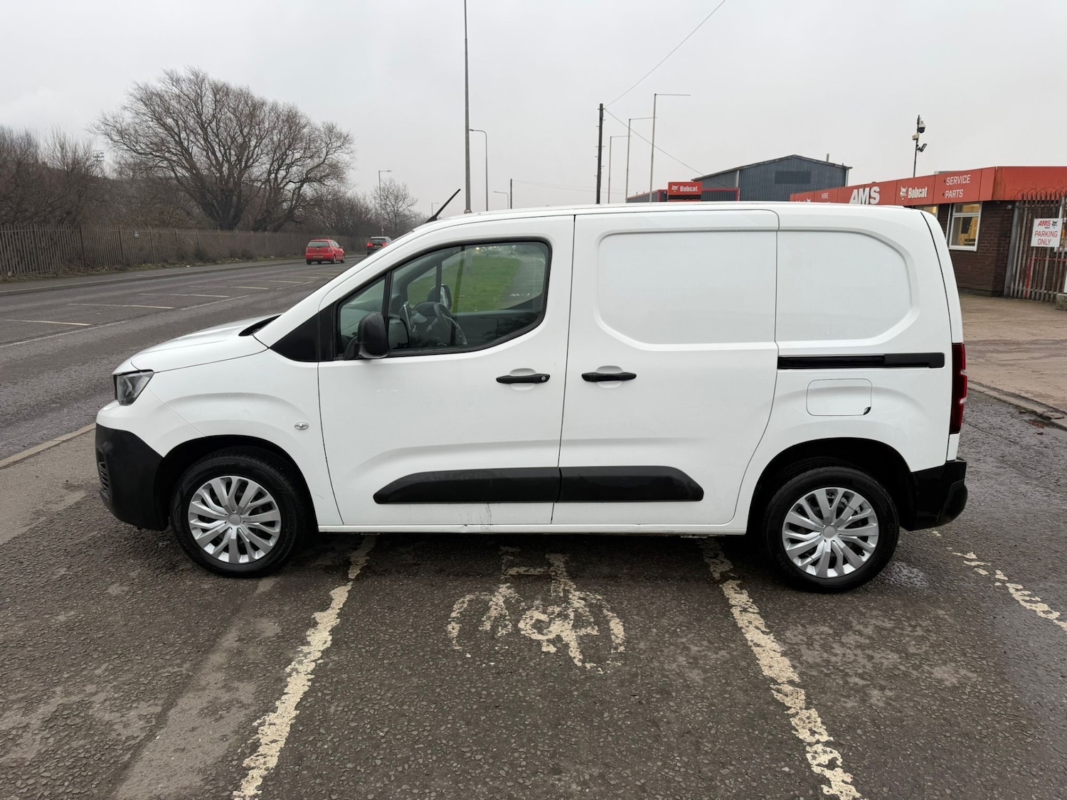 Used Peugeot Partner 2022 for sale - 77124110: Photo 9