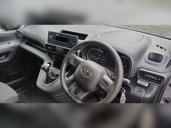 Used Toyota ProAce 2022 for sale - 77873620: Photo
