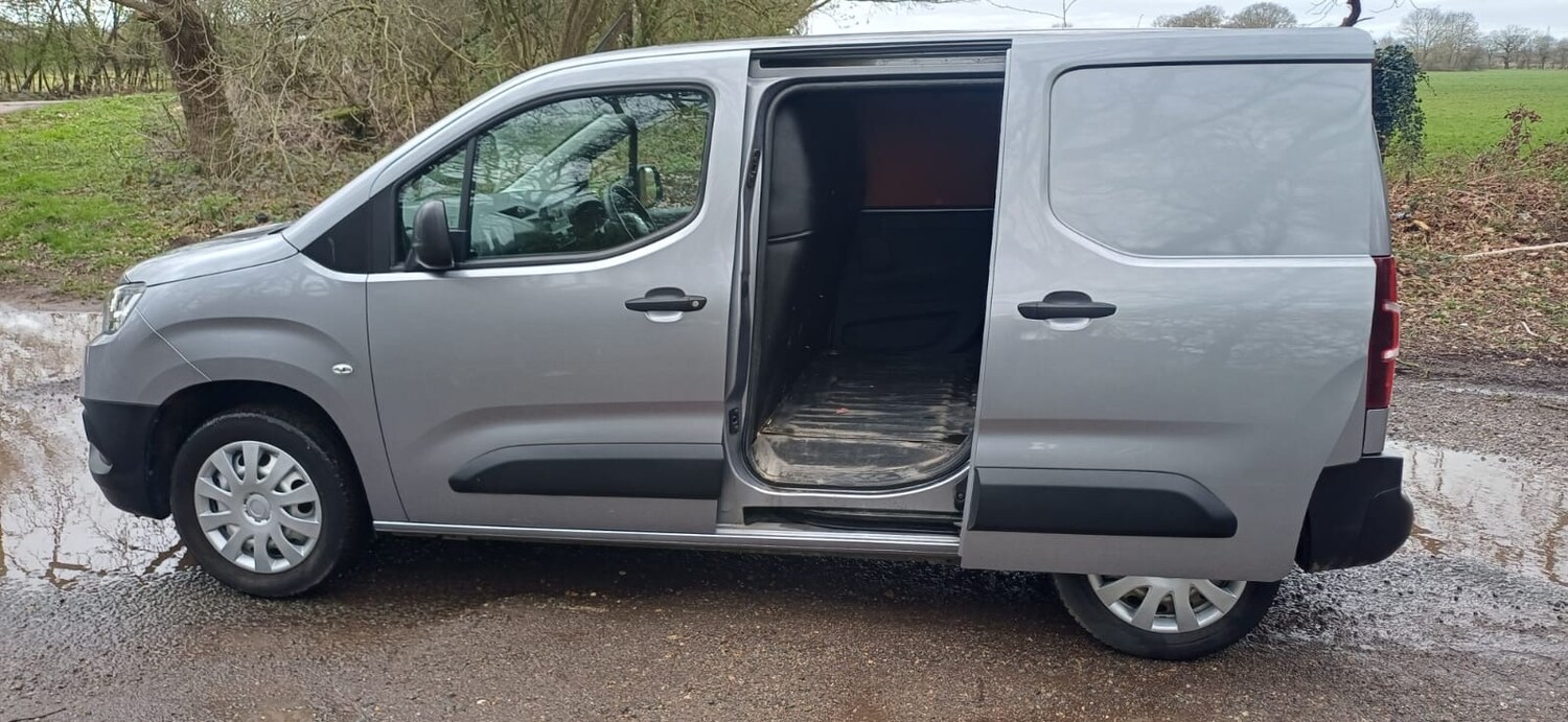 Used Toyota ProAce 2022 for sale - 77873620: Photo 9