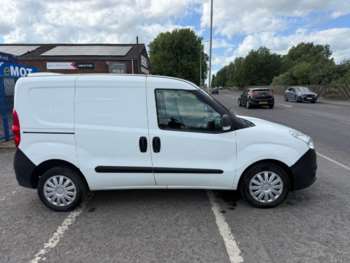 Used Vauxhall Combo 2018 for sale - 74648808: Photo
