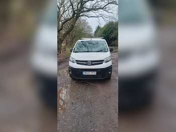 Vauxhall Vivaro feature image