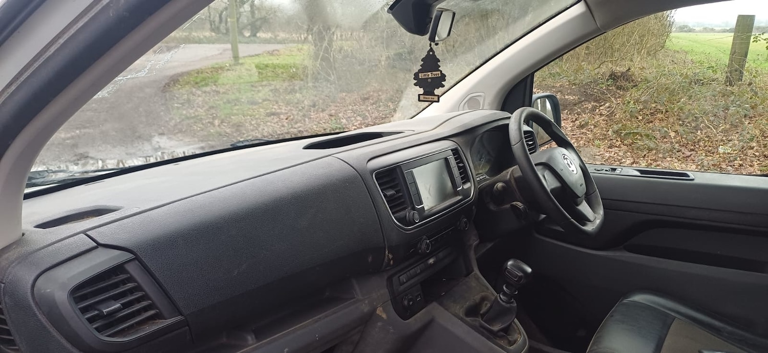 Used Vauxhall Vivaro 2020 for sale - 77365162: Photo 7