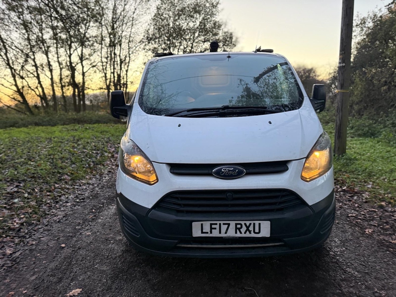 Used Ford Transit Custom 2017 for sale - 76684426: Photo 2