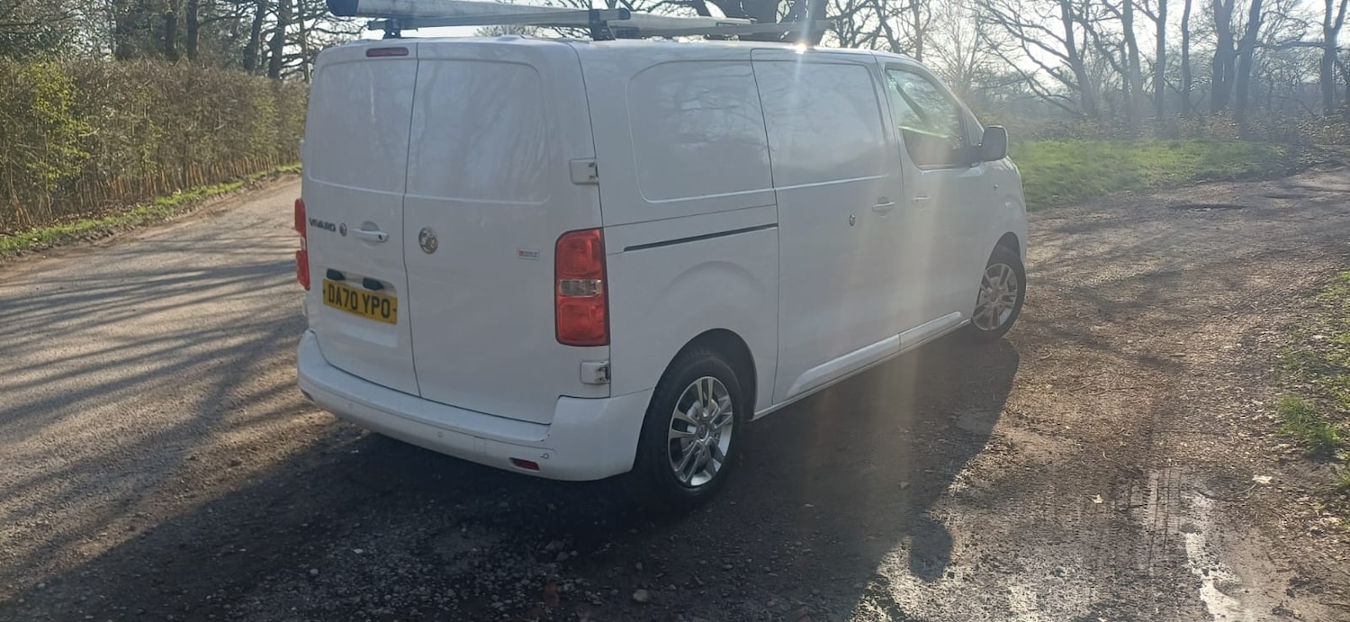 Used Vauxhall Vivaro 2020 for sale - 77760905: Photo 3