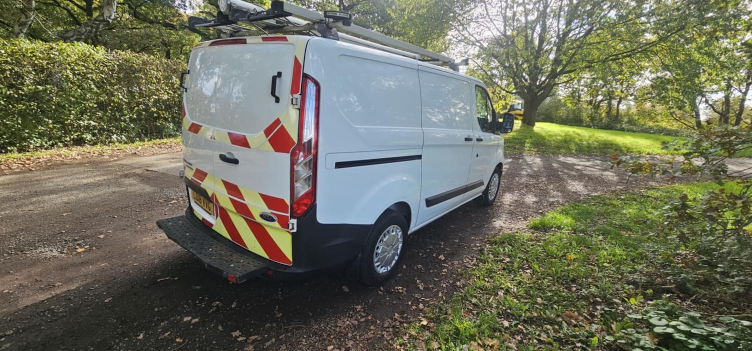 Used Ford Transit Custom 2018 for sale - 76342538: Photo 3