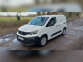 Used Peugeot Partner 2020 for sale - 77262411: Photo