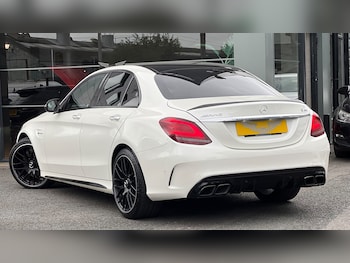 Used Mercedes-Benz C Class 2019 for sale - 77557000: Photo