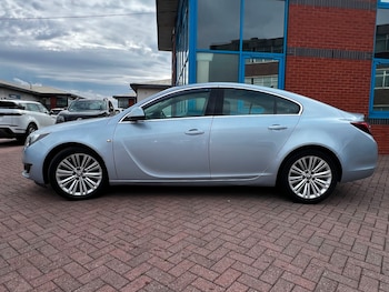 Used Vauxhall Insignia 2015 for sale - 79559947: Photo