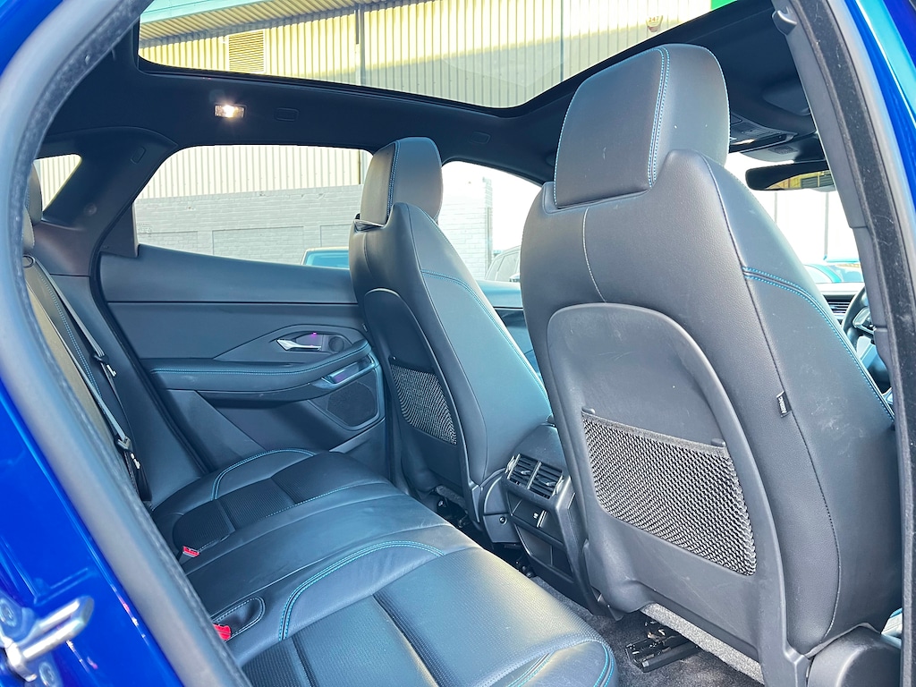 Used Jaguar E-Pace 2018 for sale - 76984397: Photo 2