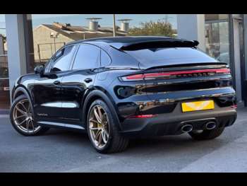 Used Porsche Cayenne 2024 for sale - 72341170: Photo