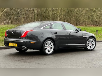 Used Jaguar XJ 2011 for sale - 75570860: Photo
