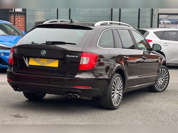 Used Skoda Superb 2012 for sale - 75571516: Photo