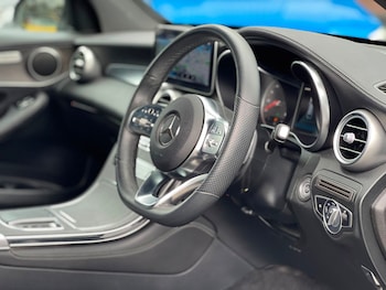 Used Mercedes-Benz GLC 2019 for sale - 75383028: Photo