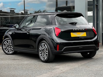 Used MINI Cooper 2024 for sale - 78824631: Photo