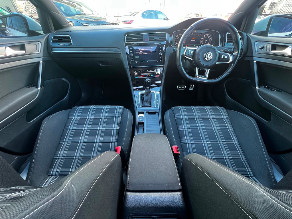 Used Volkswagen Golf 2019 for sale - 76146314: Photo 6