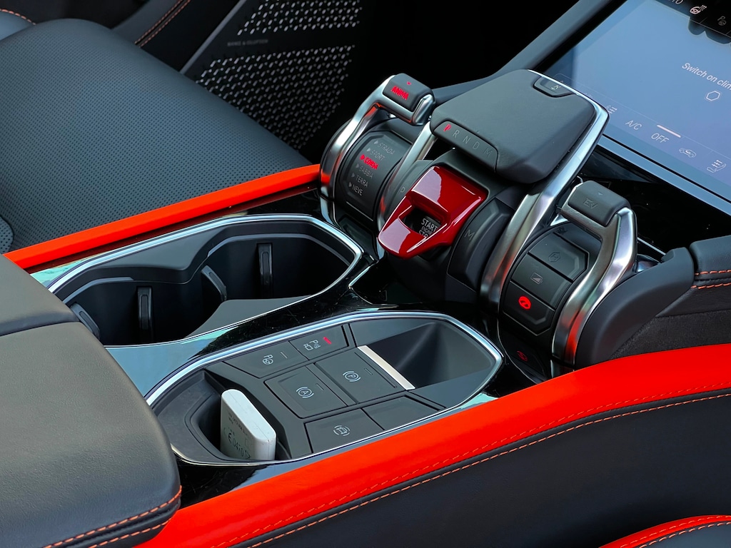 Used Lamborghini Urus 2025 for sale - 77653355: Photo 14