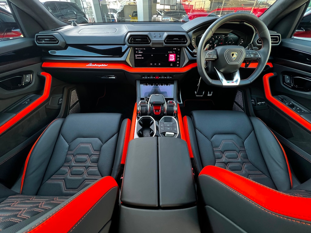 Used Lamborghini Urus 2025 for sale - 77653355: Photo 6