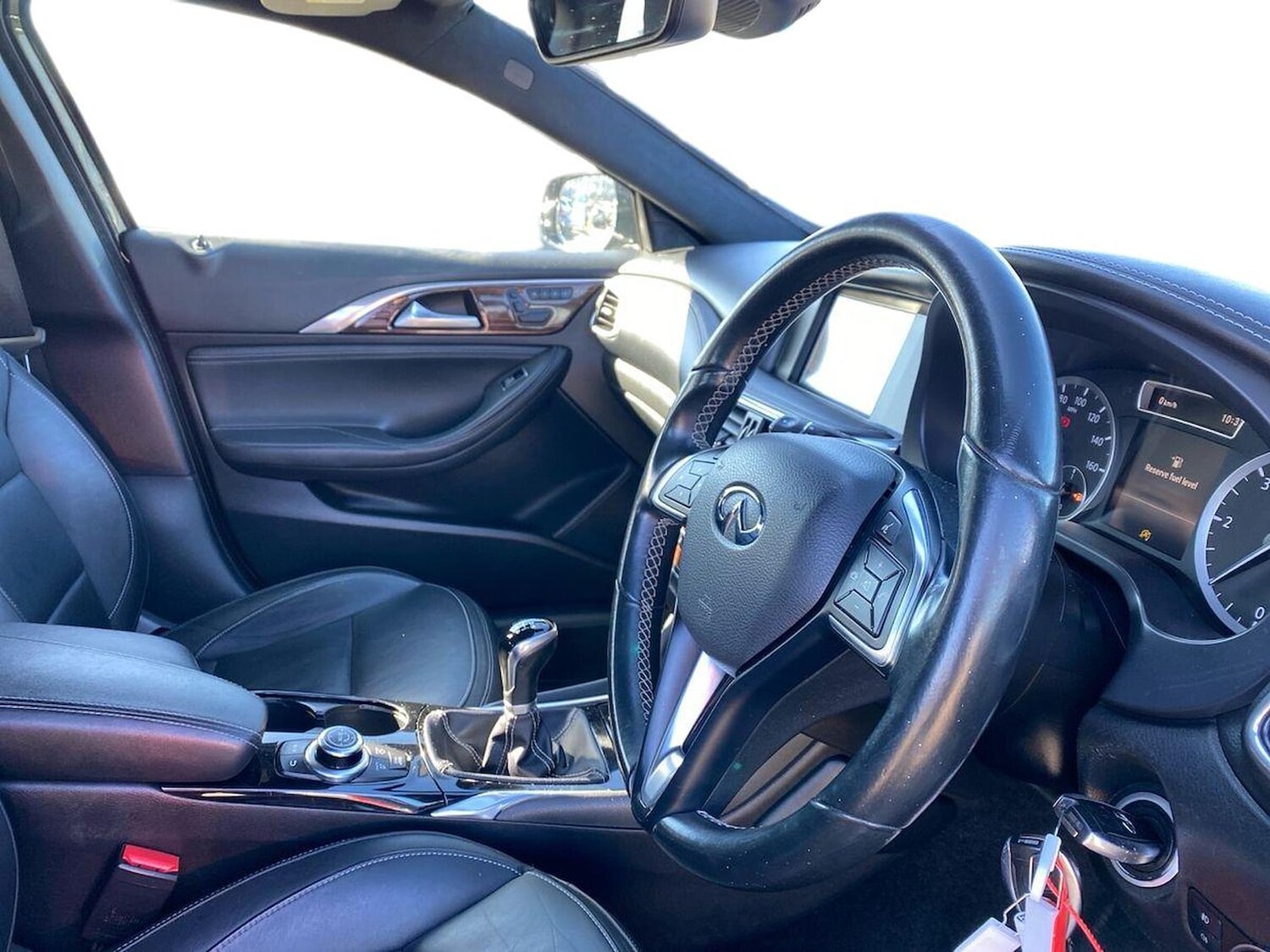 Used Infiniti Q30 2017 for sale - 78192167: Photo 17