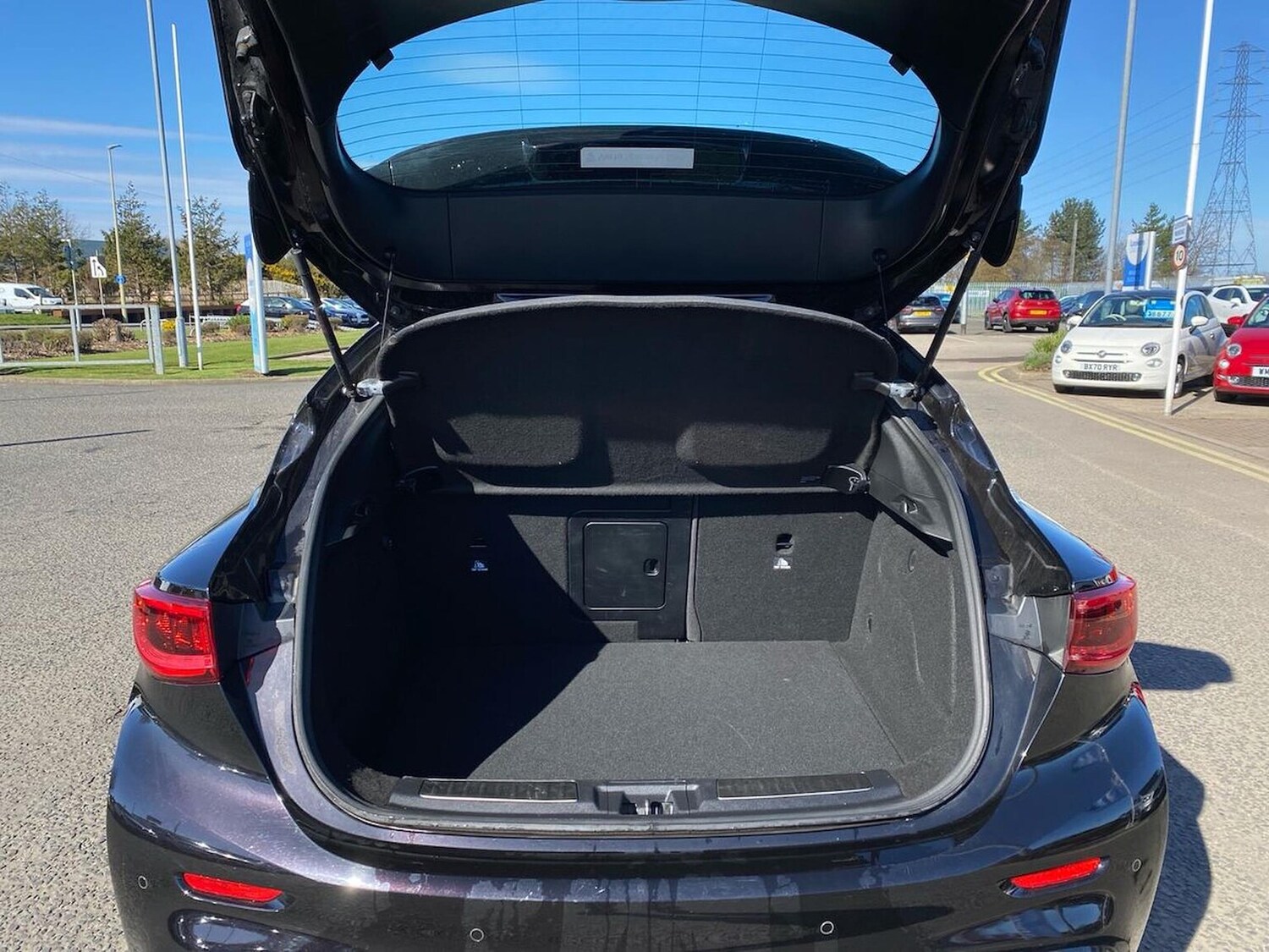 Used Infiniti Q30 2017 for sale - 78192167: Photo 19