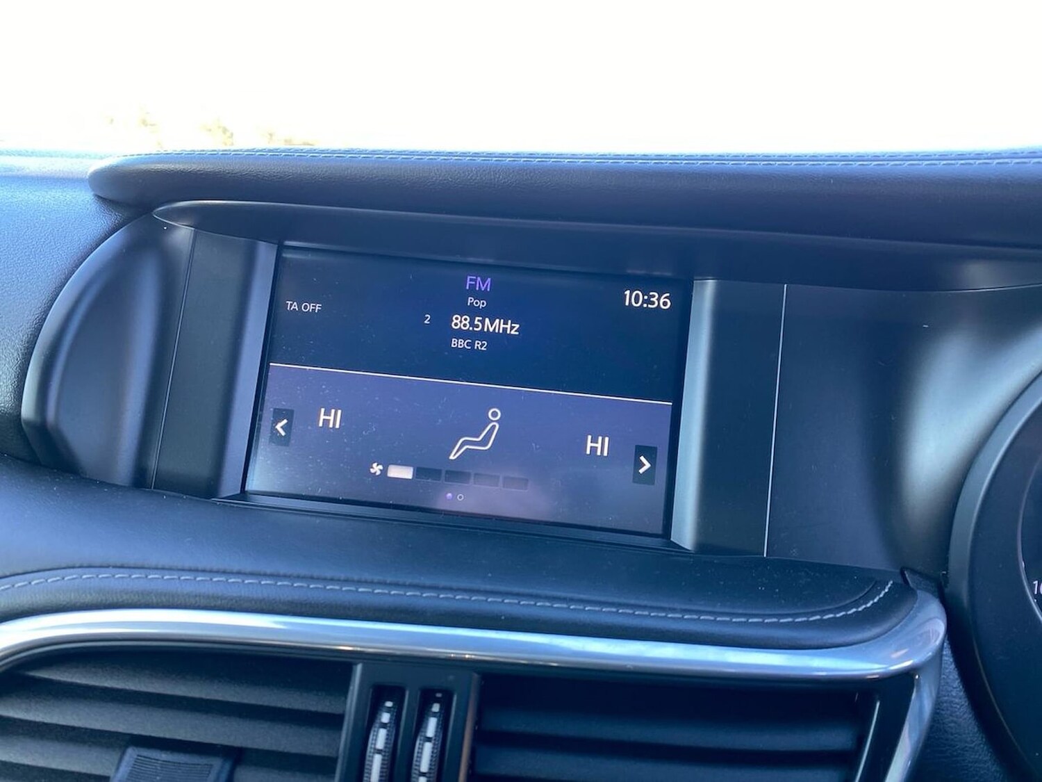 Used Infiniti Q30 2017 for sale - 78192167: Photo 27