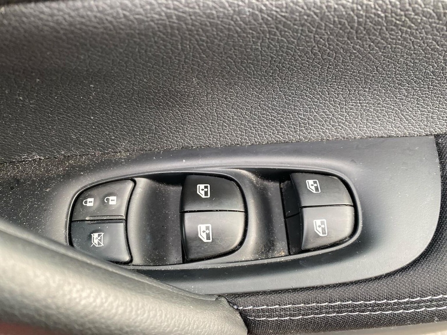 Used Nissan Qashqai 2018 for sale - 76320680: Photo 21