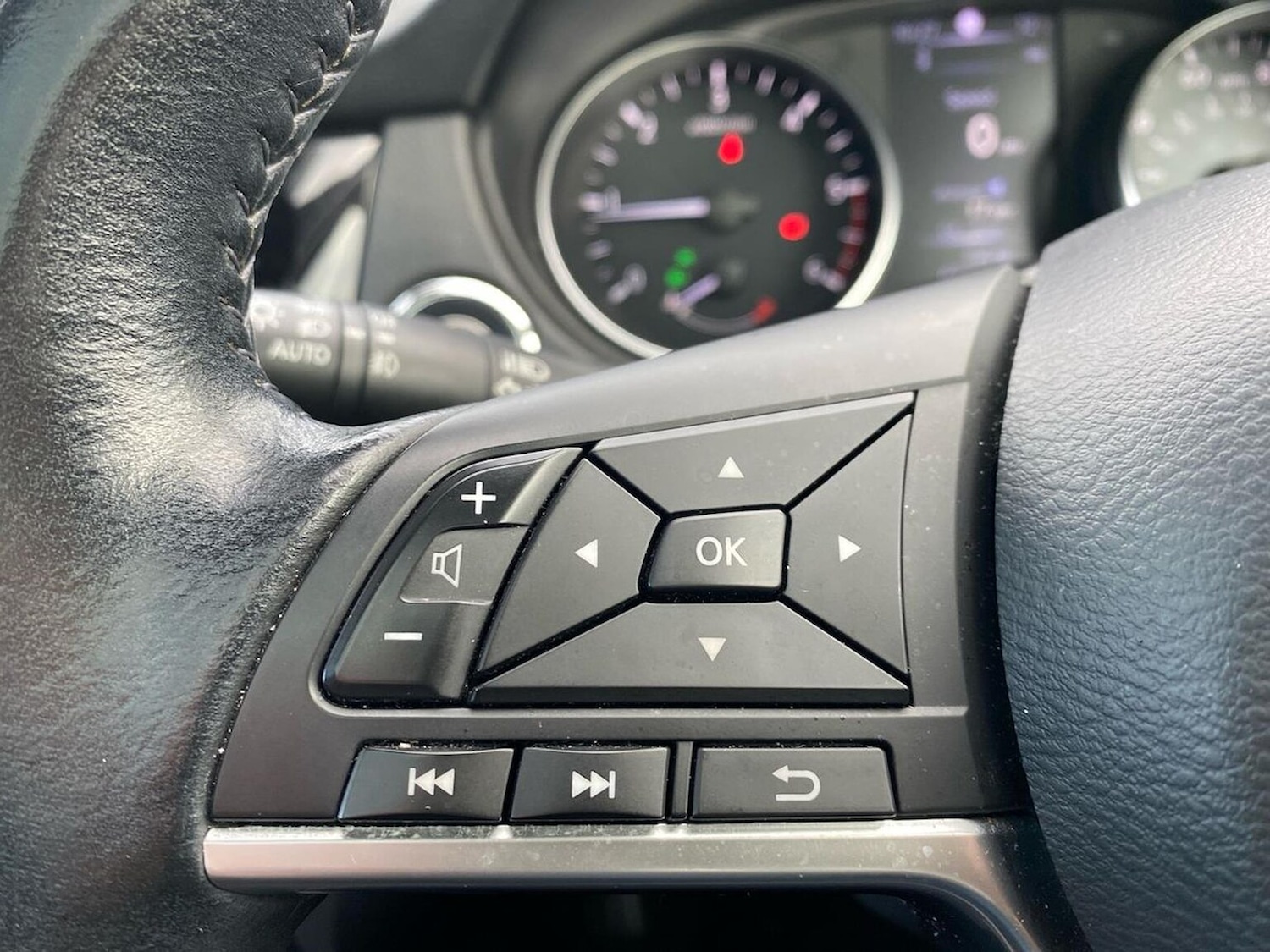 Used Nissan Qashqai 2018 for sale - 76320680: Photo 26