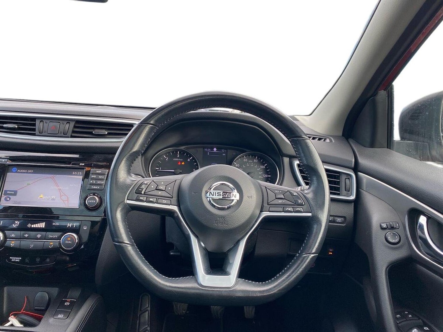 Used Nissan Qashqai 2018 for sale - 76320680: Photo 9