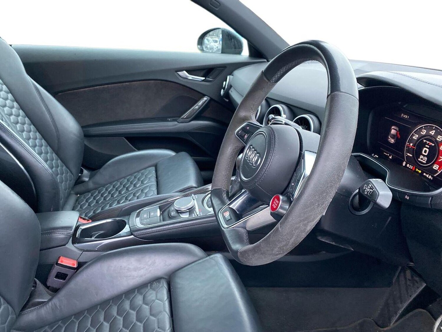 Used Audi TT 2019 for sale - 77962311: Photo 15