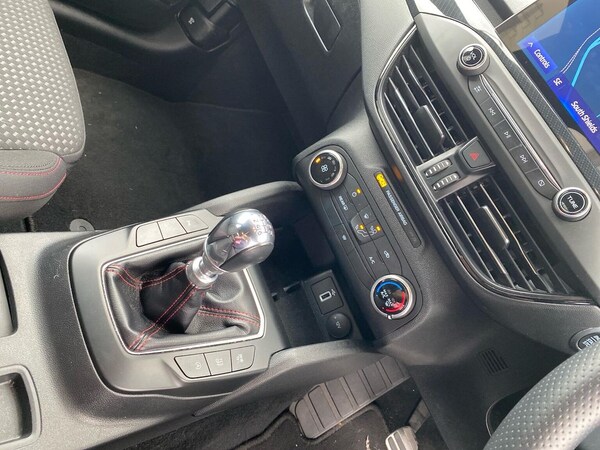 Used Ford Focus 2020 for sale - 76287234: Photo 13