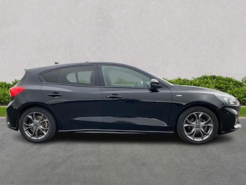 Used Ford Focus 2020 for sale - 76287234: Photo 3