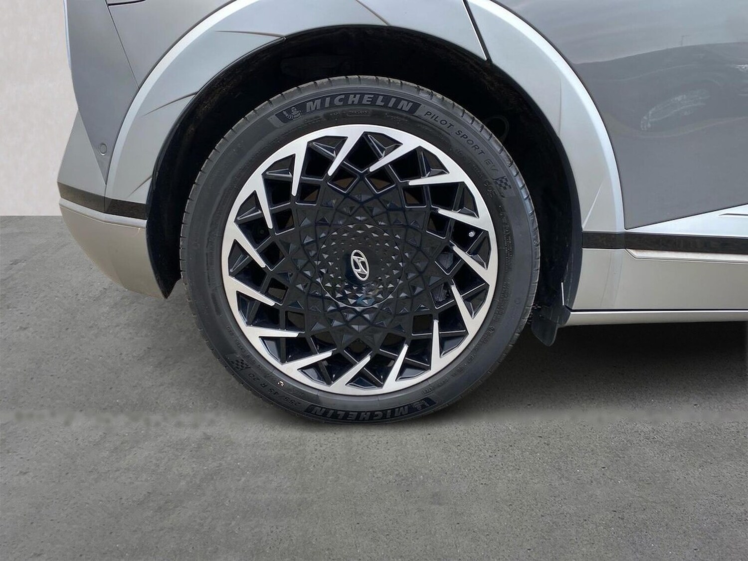 Used Hyundai IONIQ 5 2023 for sale - 78139568: Photo 8