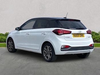 Used Hyundai i20 2019 for sale - 79580835: Photo