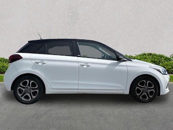 Used Hyundai i20 2019 for sale - 79580835: Photo