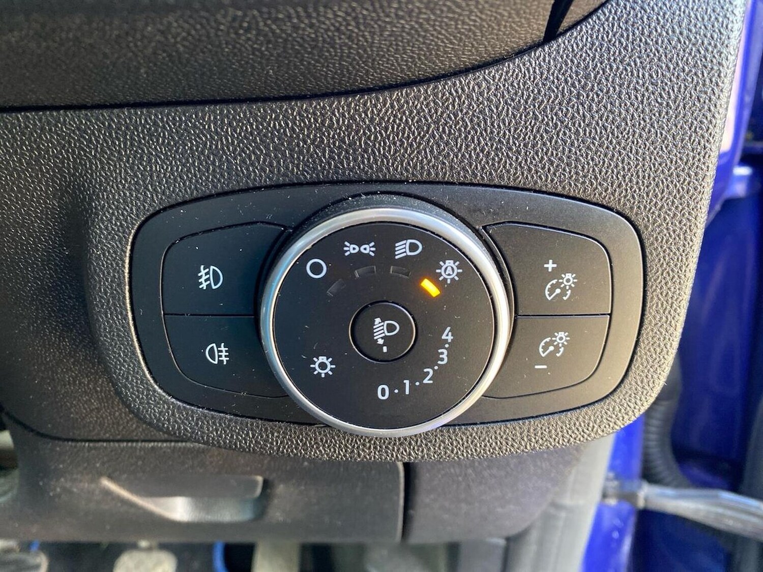 Used Ford Fiesta 2017 for sale - 78191898: Photo 24