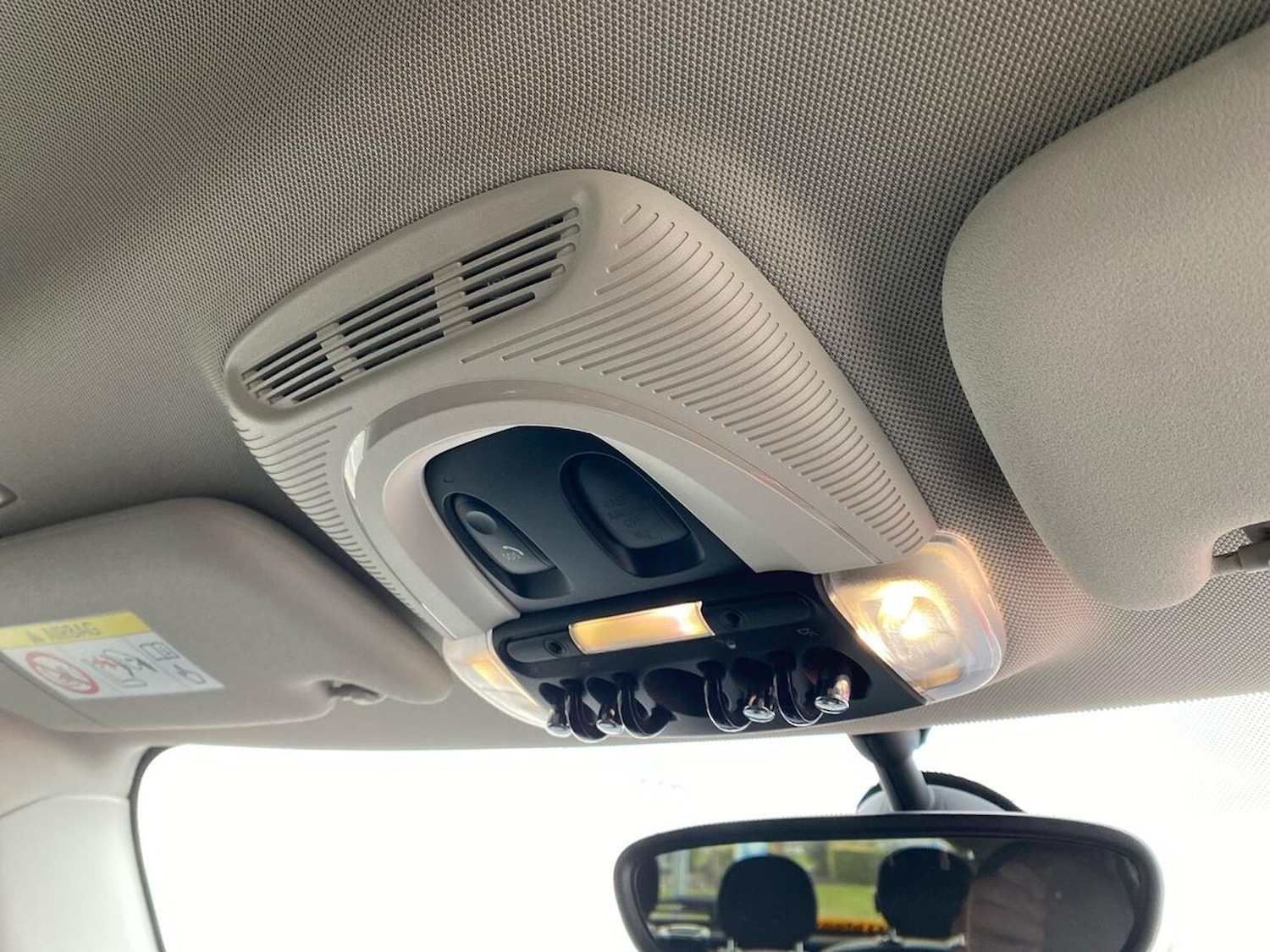 Used MINI Hatch 2019 for sale - 76687321: Photo 14