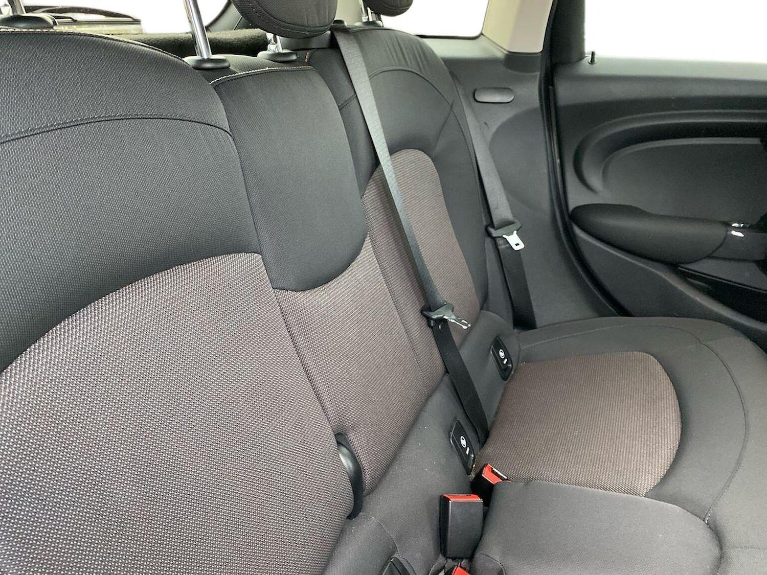 Used MINI Hatch 2019 for sale - 76687321: Photo 16