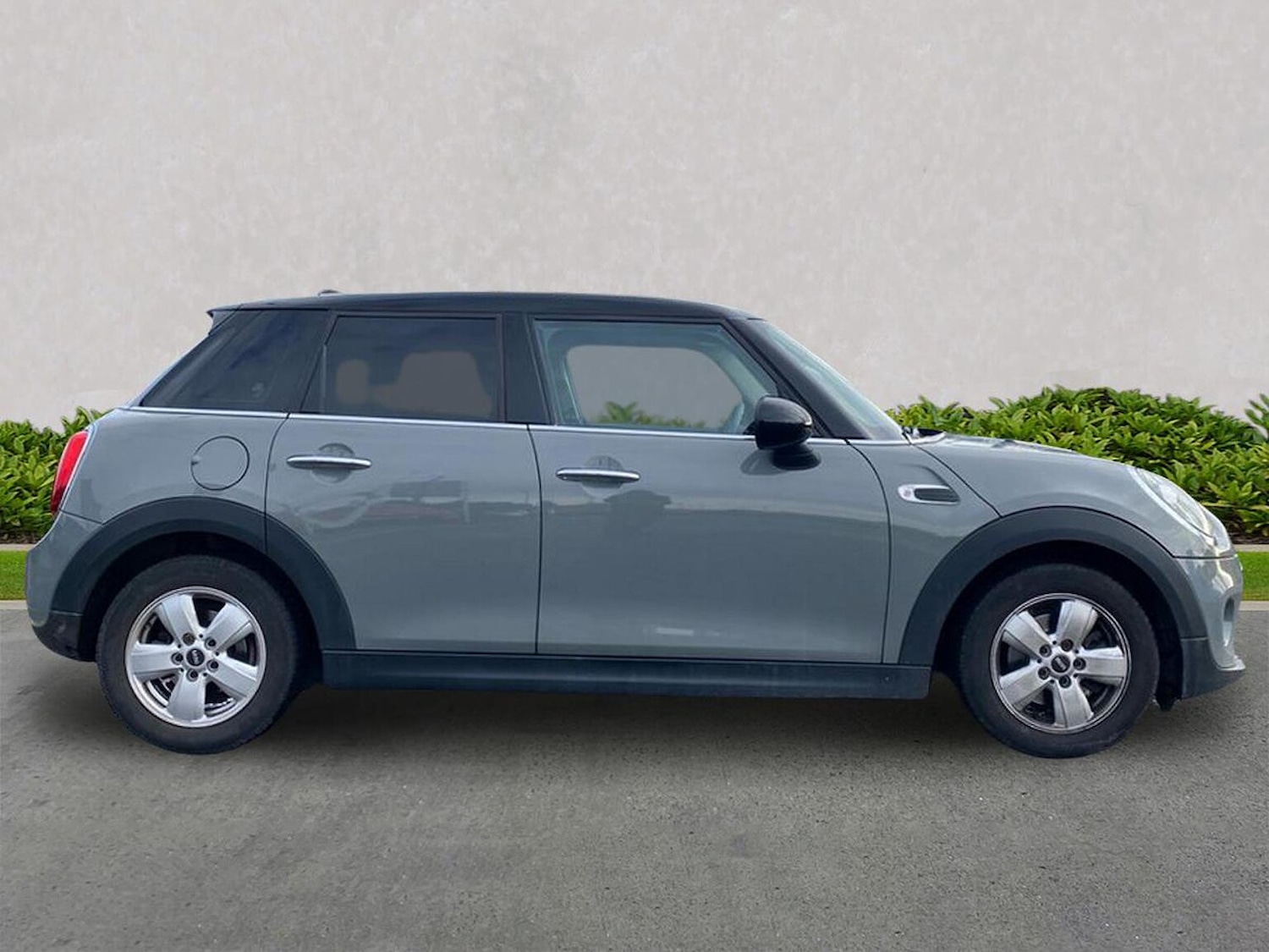 Used MINI Hatch 2019 for sale - 76687321: Photo 3