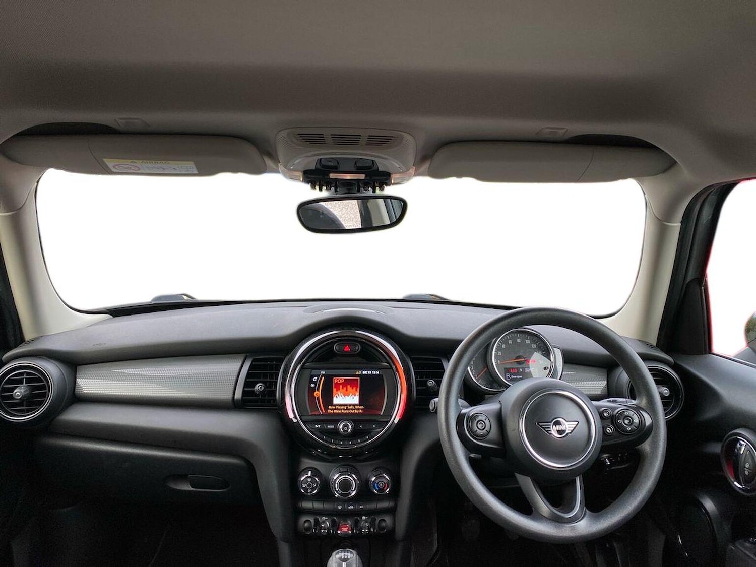 Used MINI Hatch 2019 for sale - 76687321: Photo 8