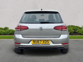 Used Volkswagen Golf 2017 for sale - 78801470: Photo