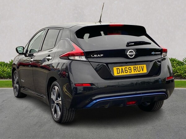 Used Nissan Leaf 2019 for sale - 76275134: Photo 2