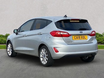 Used Ford Fiesta 2019 for sale - 76293077: Photo 2