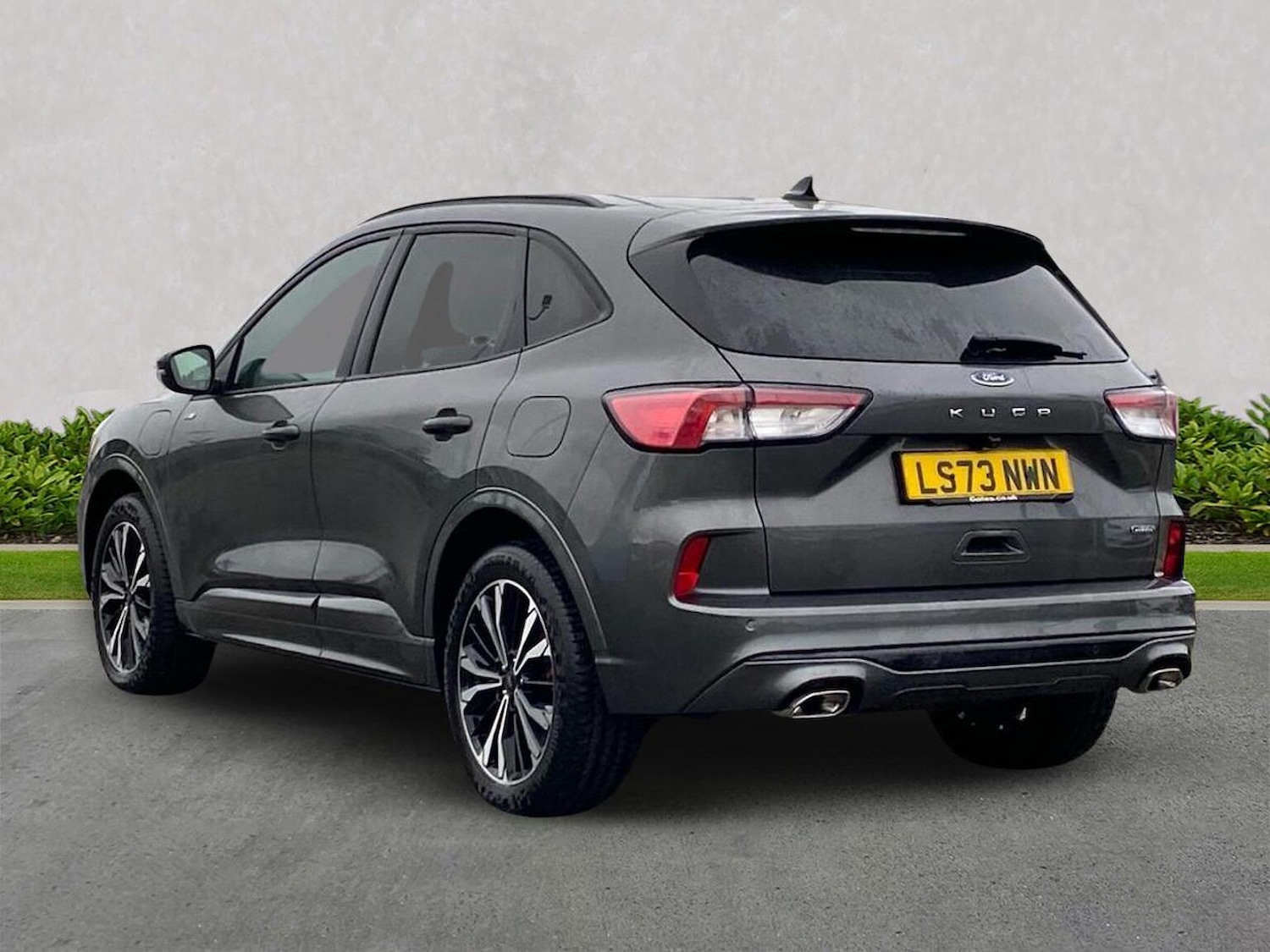 Used Ford Kuga 2023 for sale - 76369128: Photo 2