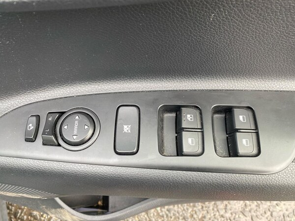 Used Kia Rio 2023 for sale - 76320675: Photo 21