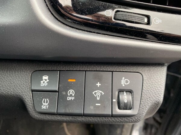 Used Kia Rio 2023 for sale - 76320675: Photo 22