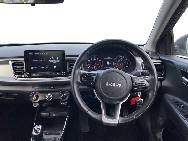 Used Kia Rio 2023 for sale - 76320675: Photo 9